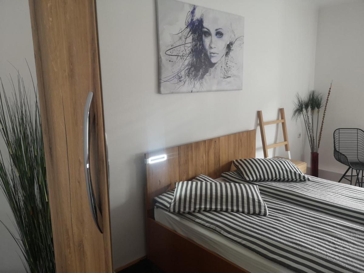 Neustadt Villa Cristian  Buitenkant foto
